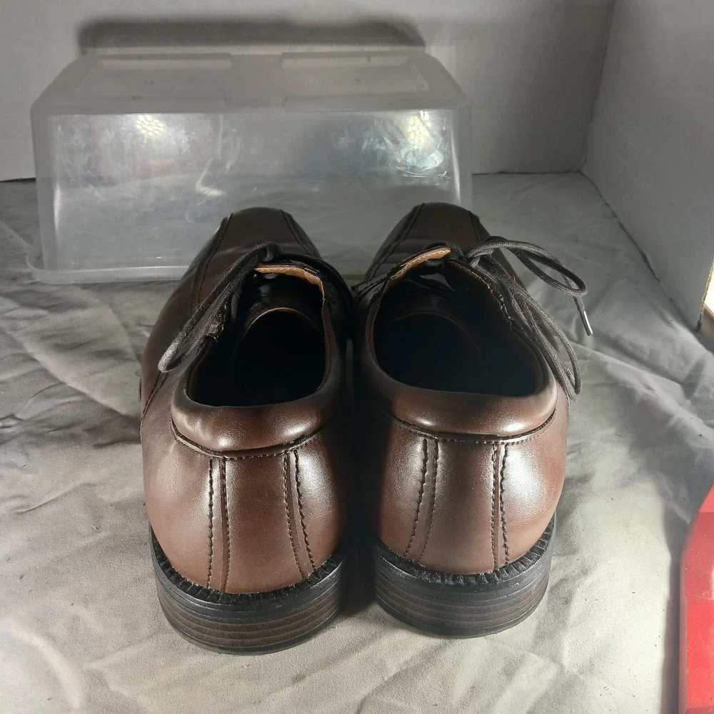 Dockers mens 10